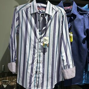 Robert Graham size S